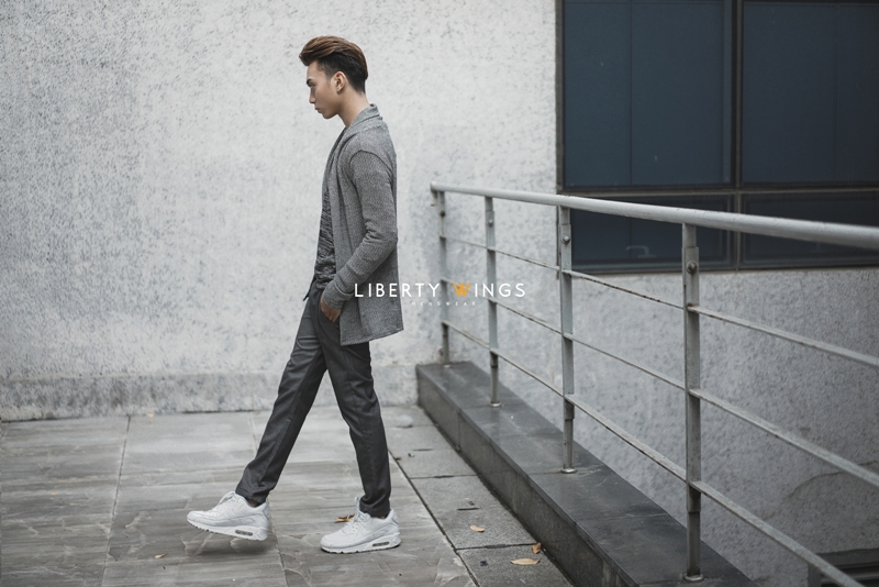 bộ sưu tập vest của liberty wings