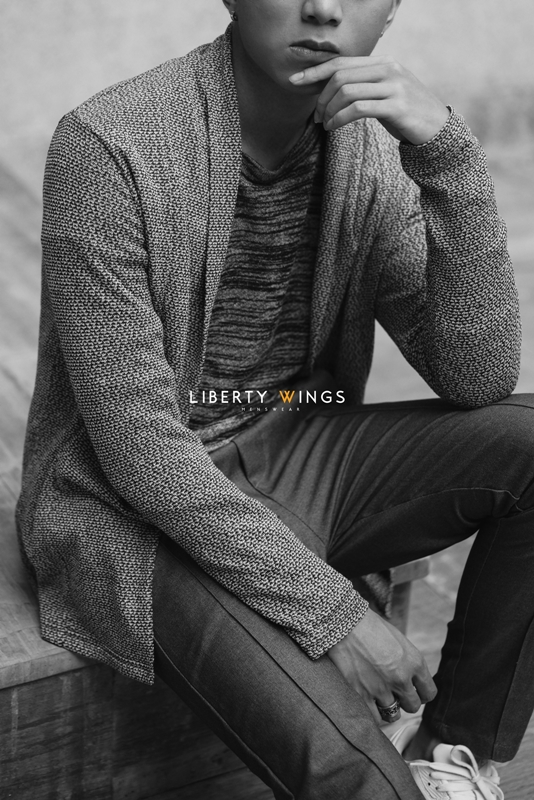 bộ sưu tập vest của liberty wings